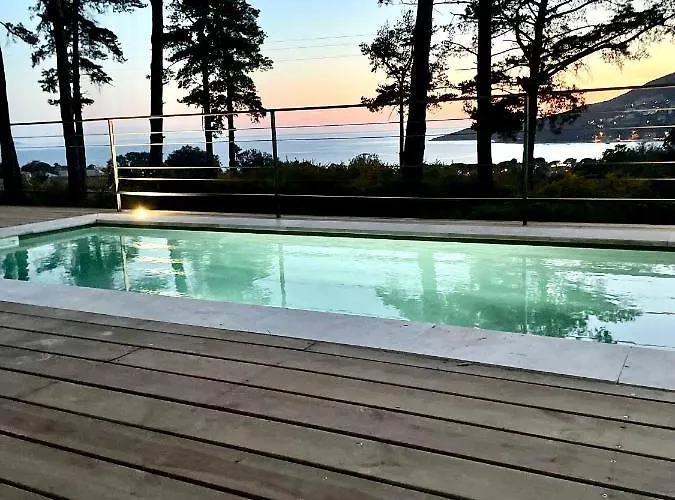 Piscine Paradise Avec Magnifique Vue * Сагон