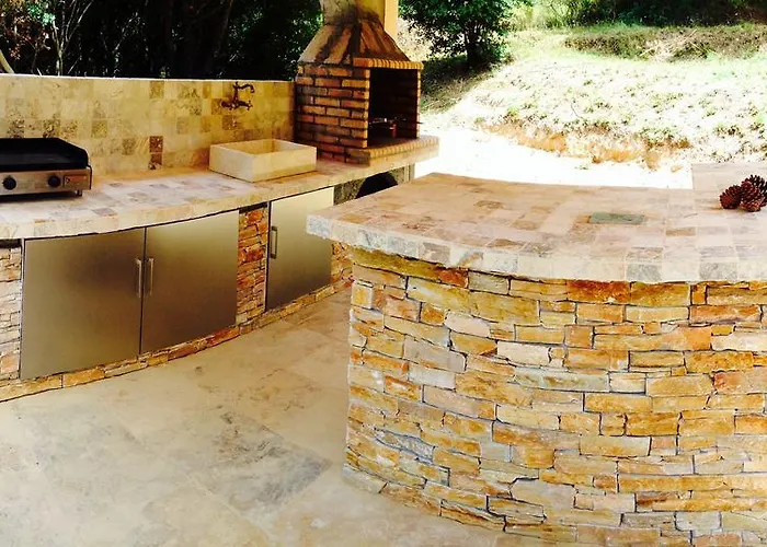 Piscine Paradise Avec Magnifique Vue Vila Sagone (Corsica)